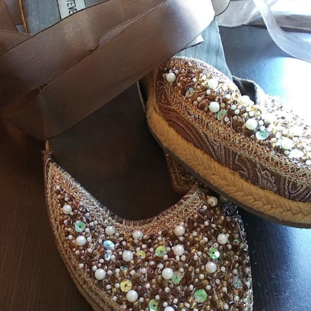 Bohemian wedges